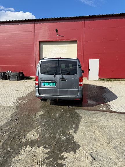 Mercedes-Benz Vito 119 4 of 9