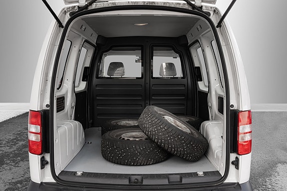 Volkswagen Caddy 10 of 23