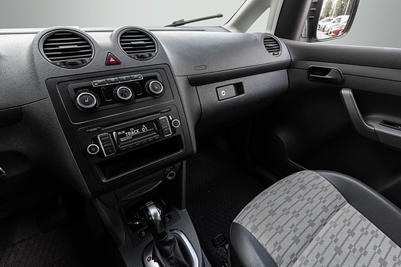 Volkswagen Caddy 16 of 23