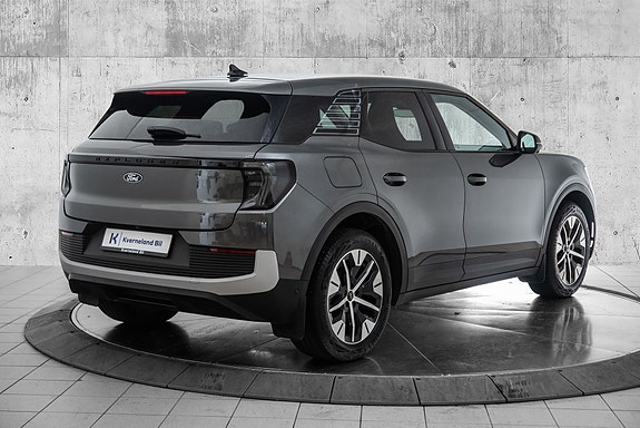 Ford Explorer 5 of 23