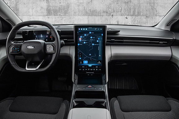 Ford Explorer 17 of 23