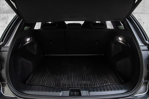 Ford Explorer 10 of 23