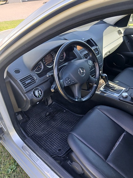 Mercedes-Benz C200 d 6 of 7