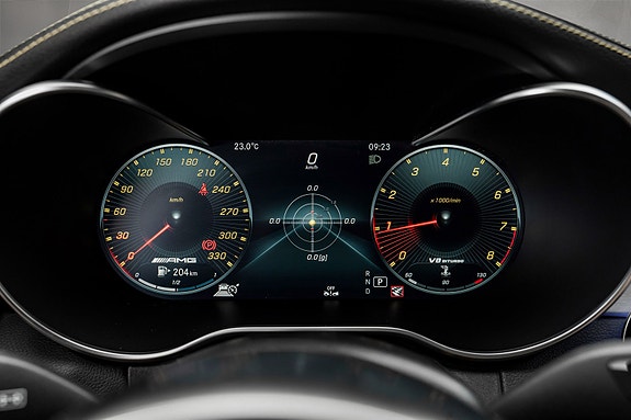 Mercedes-Benz C63 19 of 30