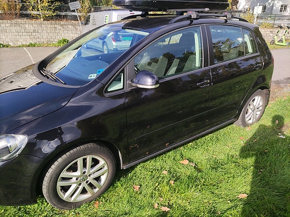 Volkswagen Golf Plus 3 of 16