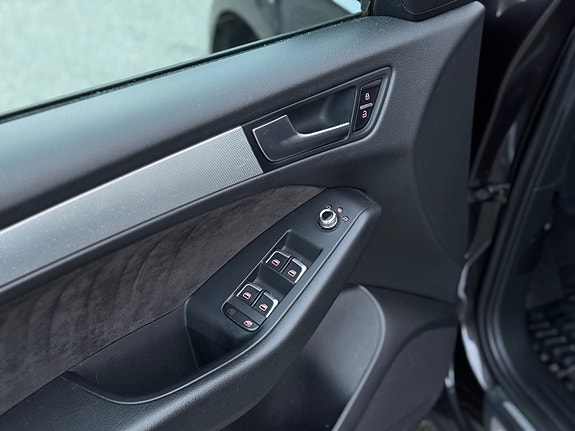 Audi Q5 10 of 28