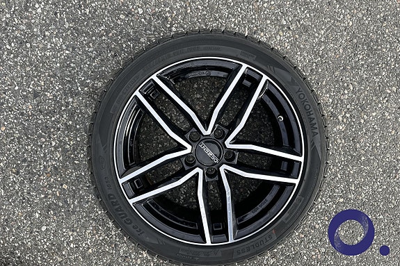 Mercedes-Benz C220 10 of 17