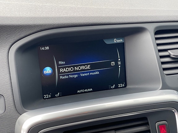Volvo S60 30 of 30