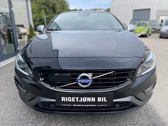 Volvo S60 14 of 30