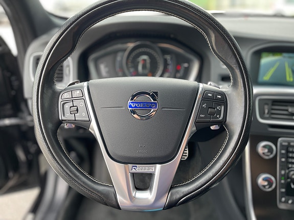 Volvo S60 21 of 30