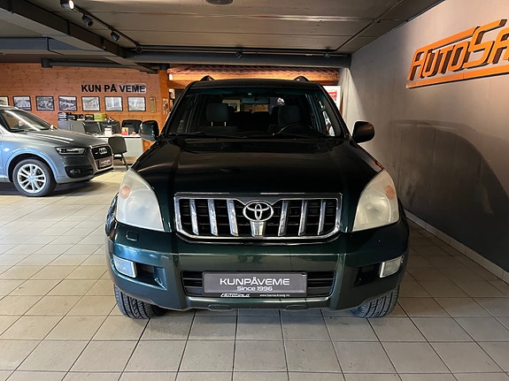 Toyota Land Cruiser 4 of 26