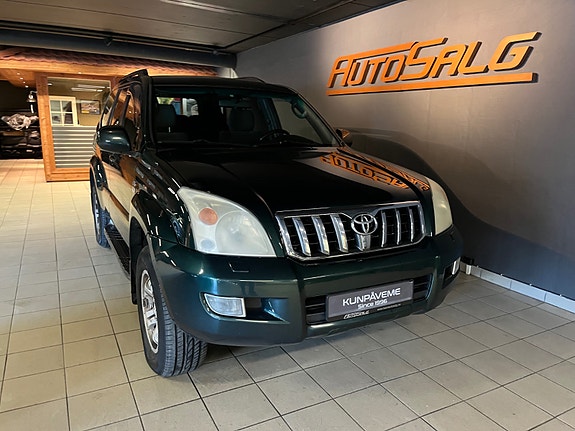 Toyota Land Cruiser 2 of 26