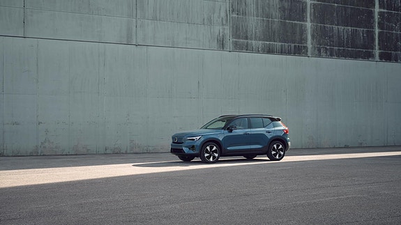 Volvo XC40 8 of 26