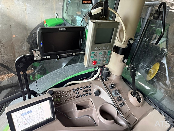 John Deere 6210R traktor 23 of 30