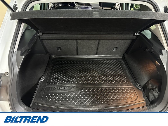 Volkswagen Tiguan 20 of 20