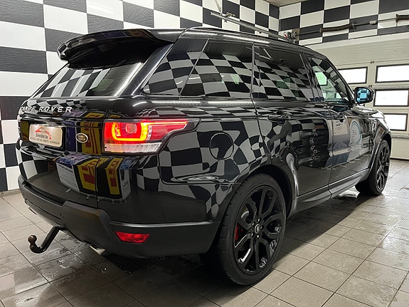 Land Rover Range Rover Sport 7 of 30