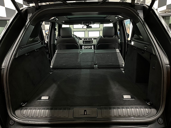 Land Rover Range Rover Sport 15 of 30