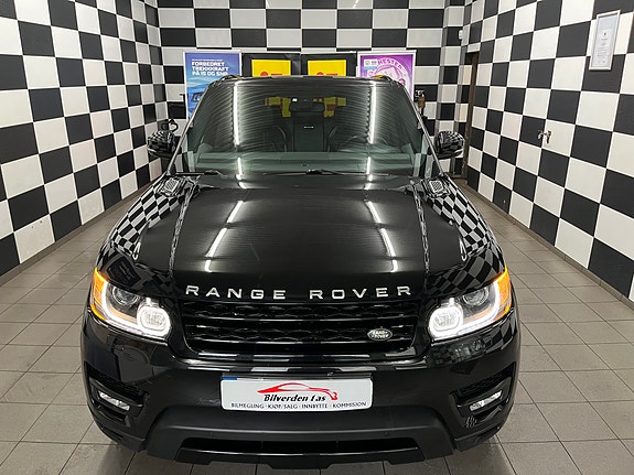 Land Rover Range Rover Sport 4 of 30