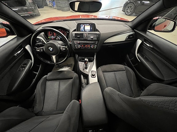 BMW 116d 8 of 18