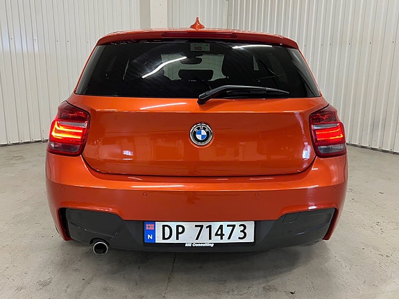 BMW 116d 4 of 18