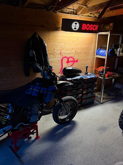 Husaberg FE 650 SM 2 of 3