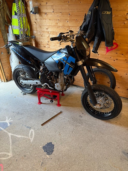 Husaberg FE 650 SM 3 of 3