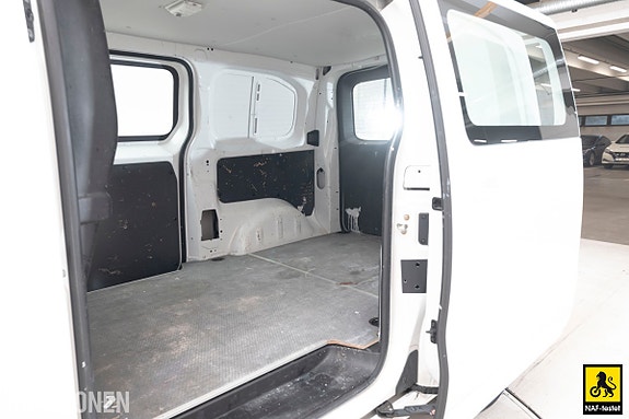 Toyota Proace 26 of 30