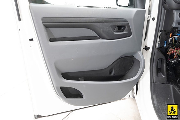 Toyota Proace 7 of 30