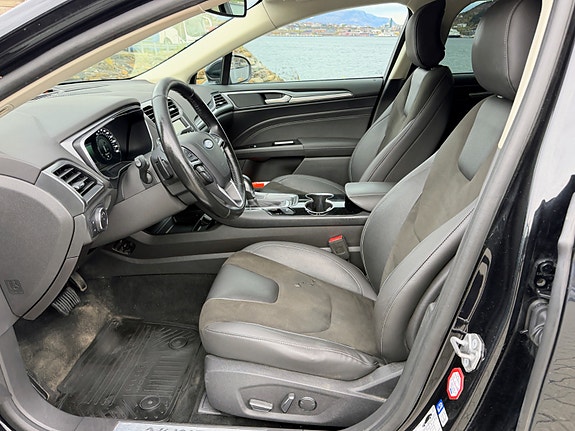Ford Mondeo 5 of 12
