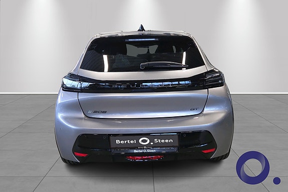 Peugeot e-208 4 of 26