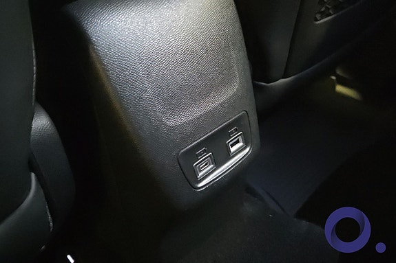 Peugeot e-208 25 of 26