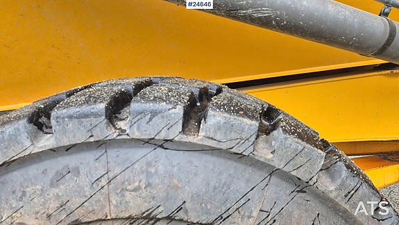 Volvo A25E dumper m/ hvite skilt 16 of 21