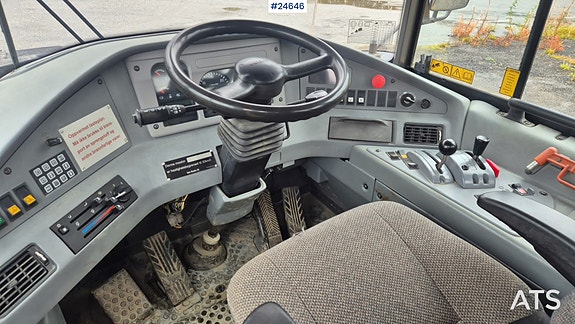 Volvo A25E dumper m/ hvite skilt 19 of 21