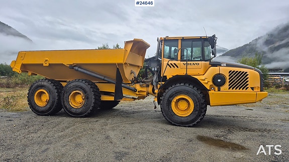 Volvo A25E dumper m/ hvite skilt 3 of 21