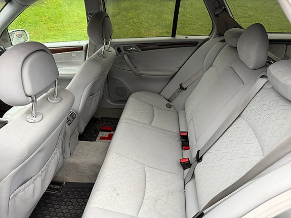 Mercedes-Benz C200 d 9 of 9