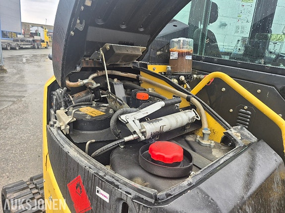 Yanmar ViO80 beltegraver med Rototilt, S50-feste, skjær og 3 skuffer. 19 of 21