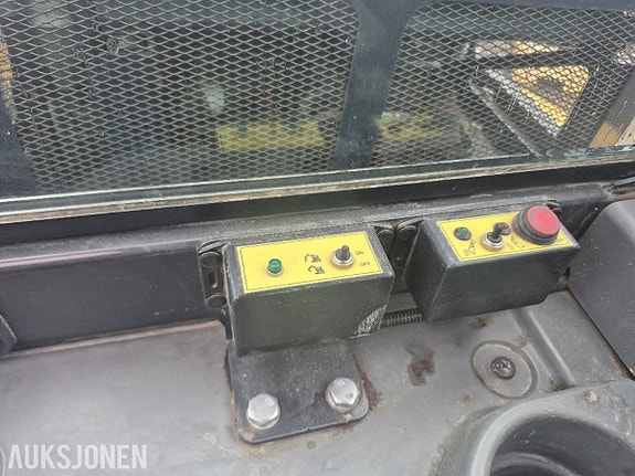 Yanmar ViO80 beltegraver med Rototilt, S50-feste, skjær og 3 skuffer. 11 of 21