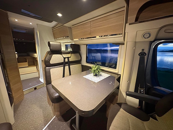 Adria Matrix Axess M 670SL SOLCELLE / SENKESENG / TRUMA /  5 SETER!! 7 of 25