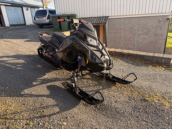 Polaris 850 Patriot Boost RMK Khaos Slash 146 2 of 6