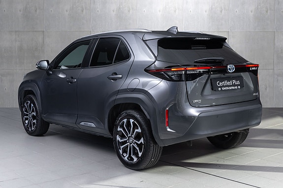 Toyota Yaris Cross 4 of 21