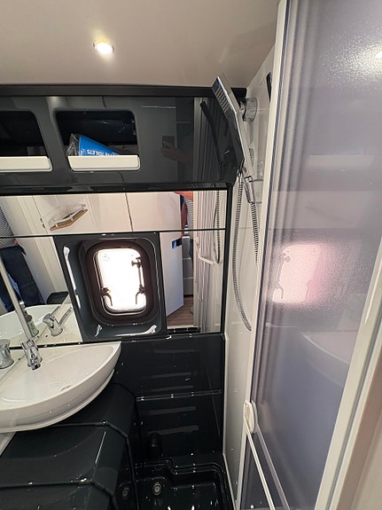 Hobby PRESTIGE VAN 640 ET 180HK / 3500KG / HELT NY!!  ADAPTIV CRUISeKONTROLL!! 17 of 29