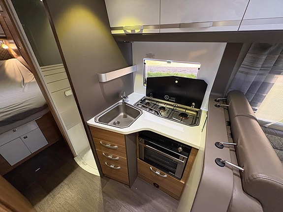 Adria COARAL 670 SC PLUS / AC / PANORAMA ! !! 15 of 24