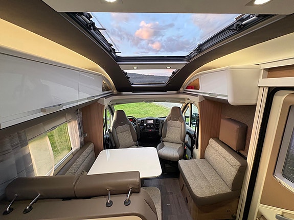 Adria COARAL 670 SC PLUS / AC / PANORAMA ! !! 8 of 24