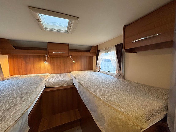 Challenger Sirius 3097 SOLCELLE / NY REGREIM / NY SERVICE ! 21 of 30