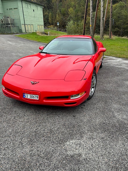 Chevrolet Corvette 6 of 13