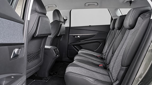 Peugeot 5008 13 of 23