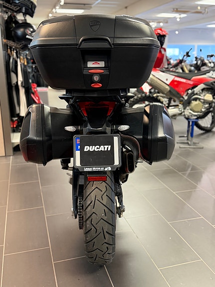 Ducati Multistrada V2s 8 of 9