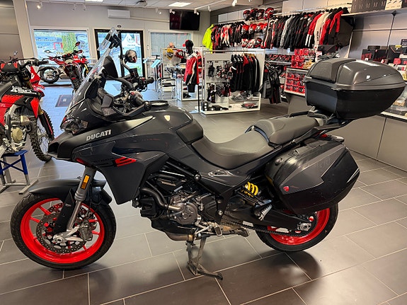 Ducati Multistrada V2s 4 of 9