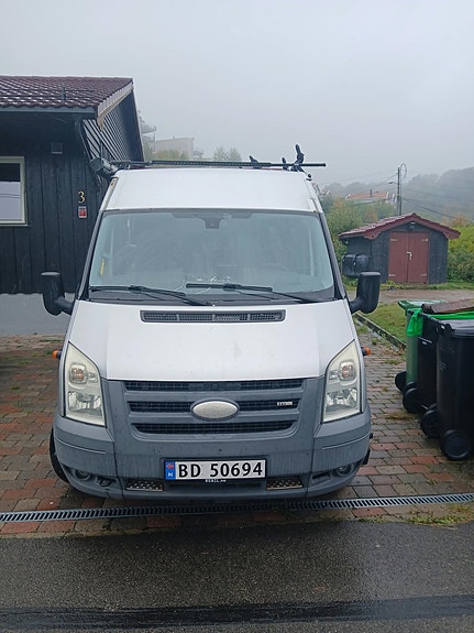 Ford Transit 3 of 12