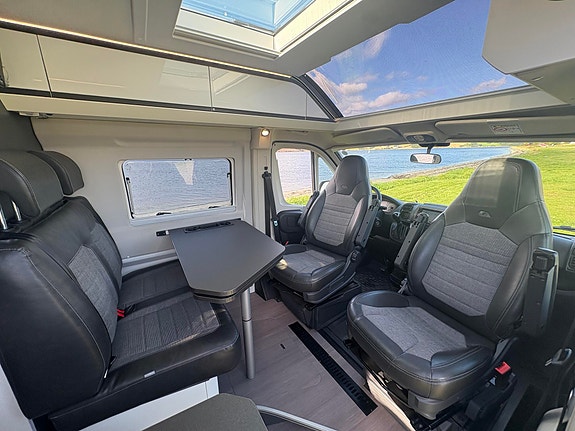 Adria Twin 600SPB TRUMA  / LEVERT MED NY SERVICE / 9G / SOLCELLE! 9 of 26